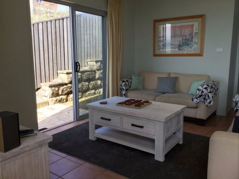 Culburra Cottage - Accommodation Search 239