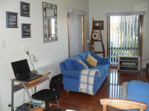Sanddancers Bed & Breakfast - Accommodation Search 4
