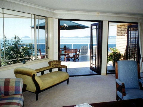 The Mitchells Waterfront Bed & Breakfast - Accommodation Search 1