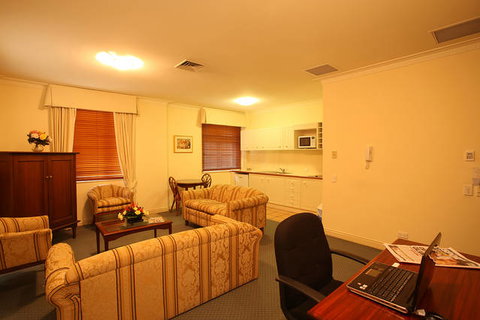 ULTIQA Rothbury Hotel - Accommodation Search 2