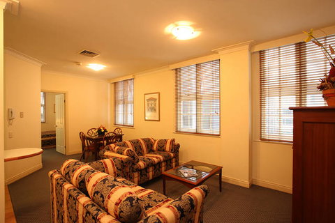 ULTIQA Rothbury Hotel - Accommodation Search 3