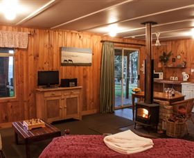 Balingup Heights Hilltop Forest Cottages - Accommodation Search 3