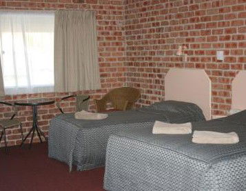 Gloucester Country Lodge - Accommodation Search 4