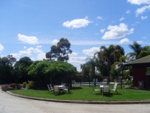 Federation Motor Inn - Accommodation Search 2