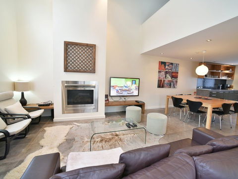 Oberdere Three - Accommodation Search 0