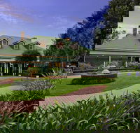 The Guest House - Accommodation Search