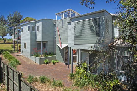 The Boathouse - Accommodation Search 1