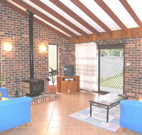 The Happy Shack at Callala Bay - Accommodation Search