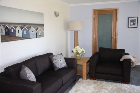 Darlington Beach House @ Spring Beach - Accommodation Search 6