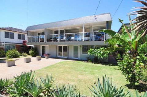Del Sol - Accommodation Search 0