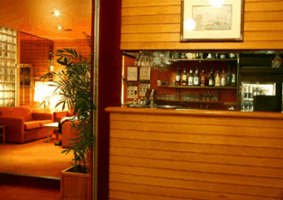 Mitchell Motor Inn - Accommodation Search 2