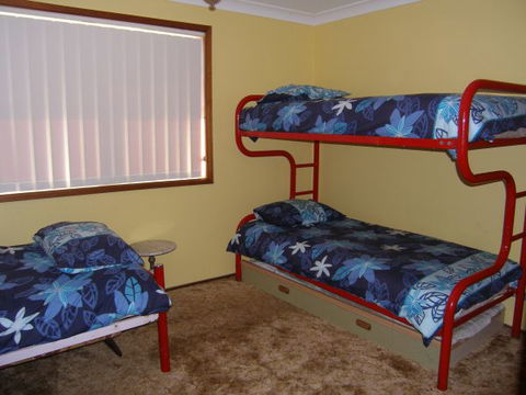 Comarong Cottage - Accommodation Search 5