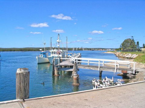 Comarong Cottage - Accommodation Search 8