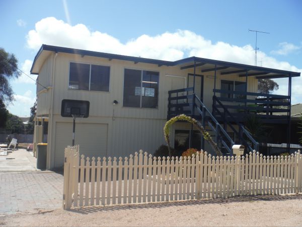 Agery SA Accommodation Search