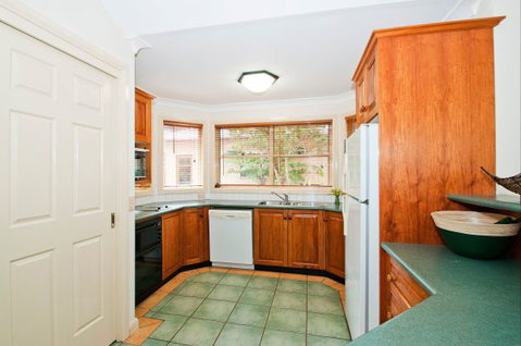 Fairlight House - Accommodation Search 2