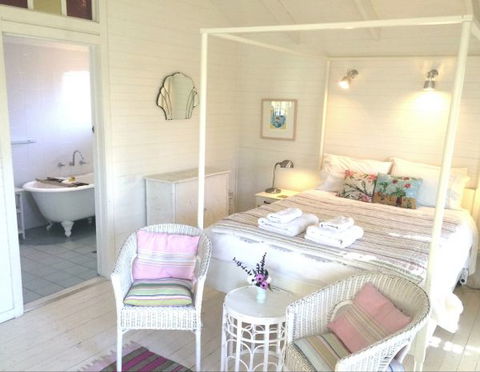 Huskisson Bed And Breakfast: Jervis Bay - Accommodation Search 0