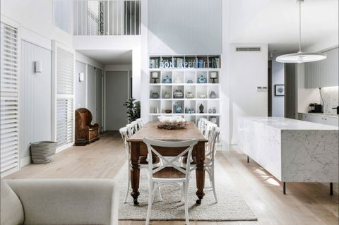 Luxico - Pearce Street - Accommodation Search 2