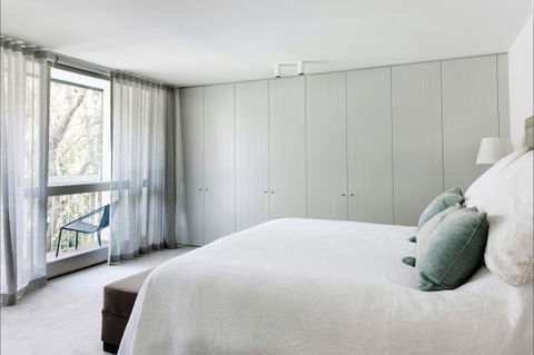 Luxico - Pearce Street - Accommodation Search 6