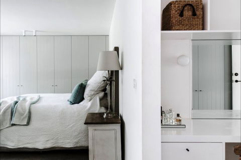 Luxico - Pearce Street - Accommodation Search 9