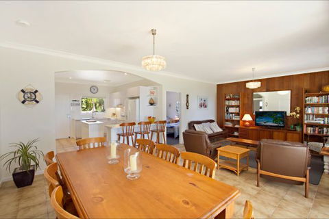 Orion Beach House - Jervis Bay - Accommodation Search 7