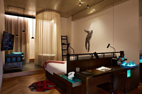 QT Melbourne - Accommodation Search 0