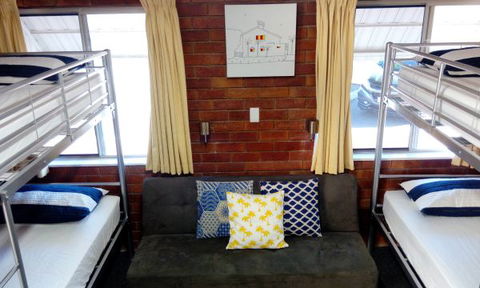 Sail Inn - Yeppoon - Accommodation Search 7