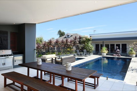 Sundara Beach House - Accommodation Search 0