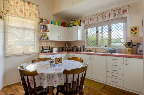 Albion Cottage - Accommodation Search 8