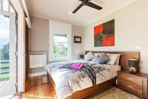Amaroo Farm - Accommodation Search 0