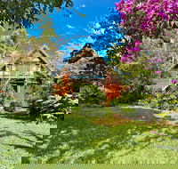 Aqua Flora - Accommodation Search