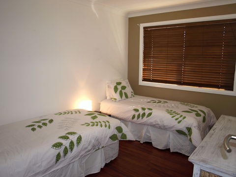 Bluewater Getaway - Accommodation Search 7