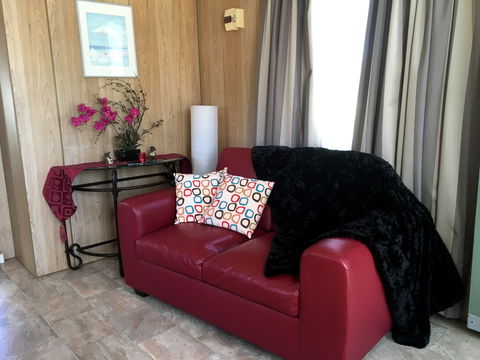 Kingscote Tourist Park And Family Units - Accommodation Search 3