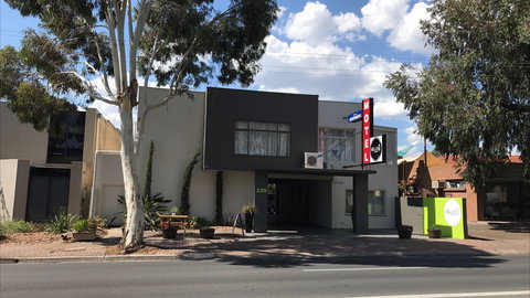 Hello Adelaide Motel Apartments - Frewville - Accommodation Search 0