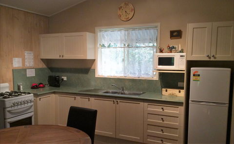 Maleny Country Cottages - Accommodation Search 5