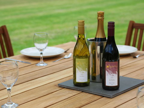 Misty Glen Cottage Hunter Valley - Accommodation Search 7