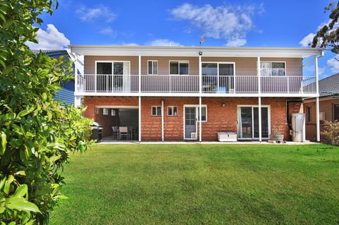 Sandbar - Accommodation Search 0