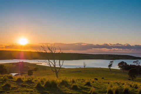 Tilba Lake House - Accommodation Search 0