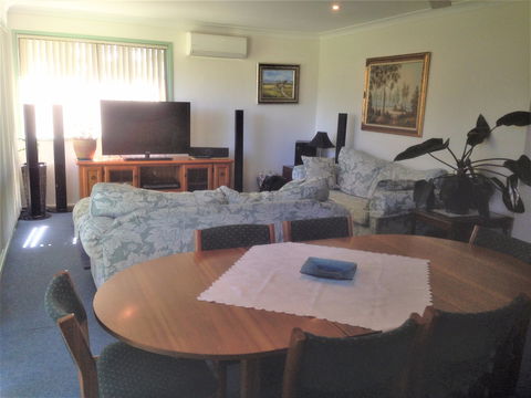 Waratah Cottage - Accommodation Search 2