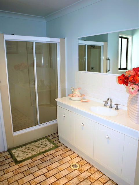Waratah Cottage - Accommodation Search 4