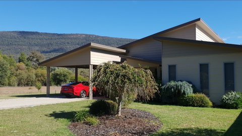 Avue Retreat - Accommodation Search 0