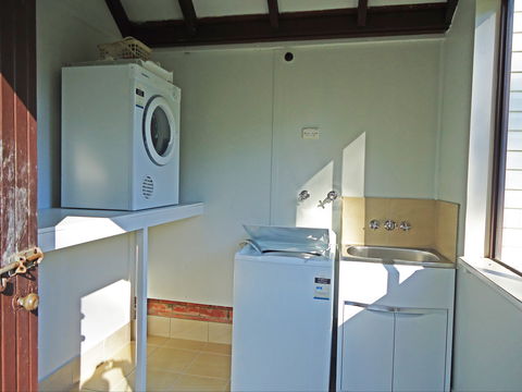 Chapman Cottage At Callala Bay - Accommodation Search 8