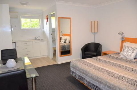 Culburra Beach Motel - Accommodation Search 1