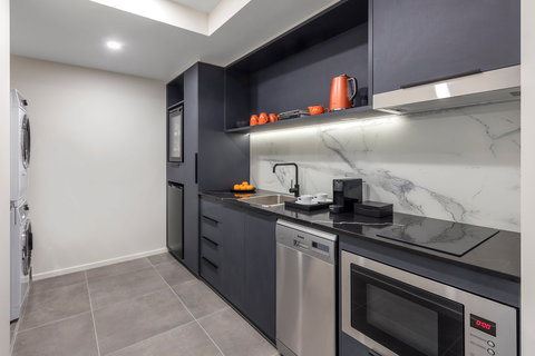 Deco Hotel Canberra - Accommodation Search 6