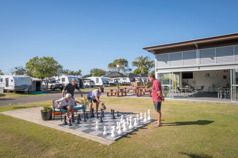 Maroochydore Beach Holiday Park - Accommodation Search 4