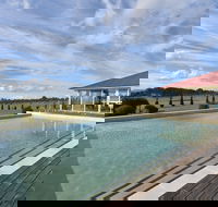 Noble Willow Estate - Accommodation Search