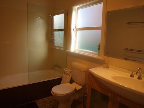Sandy Shore Hideaway - Accommodation Search 3