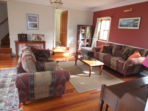 Southern Secrets - Accommodation Search 3