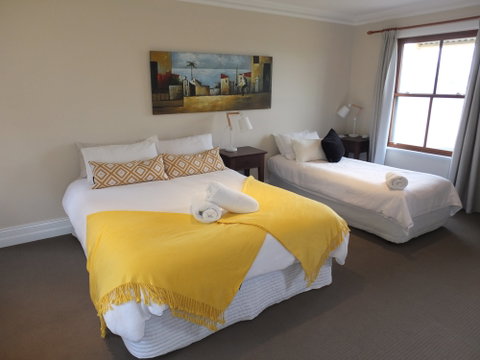 Southern Secrets - Accommodation Search 4