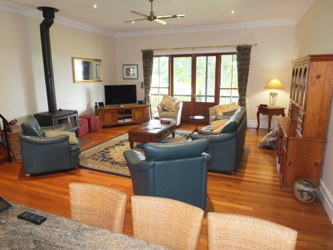 Southern Secrets - Accommodation Search 8