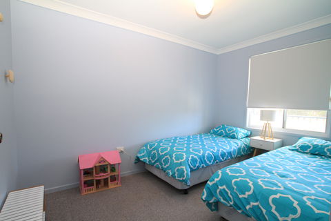 Sussex Inlet Holiday Home - Accommodation Search 1